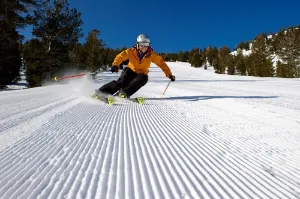 Tara Moore carving up the groomers at Mt. Rose Ski Resort, Lake Tahoe. Photo by Scott Sady