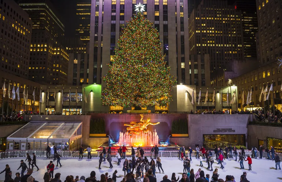 The Christmas tree and ice skating rink at Rockefller Center 